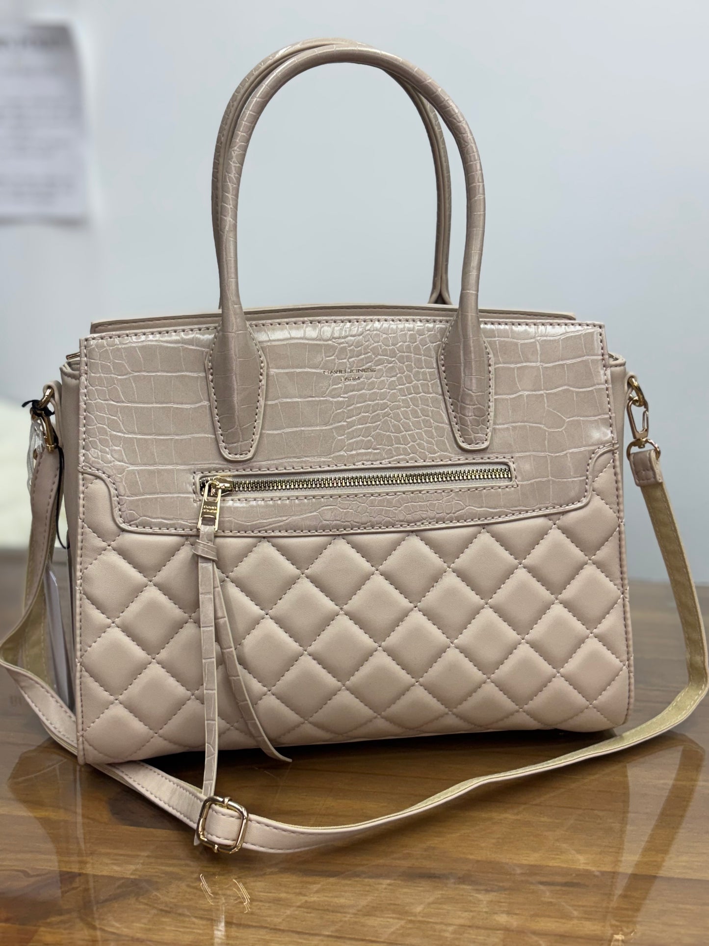 The Sophisticated Handbag