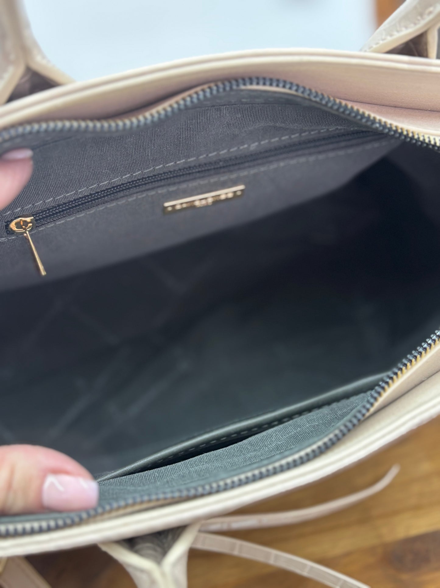 The Sophisticated Handbag